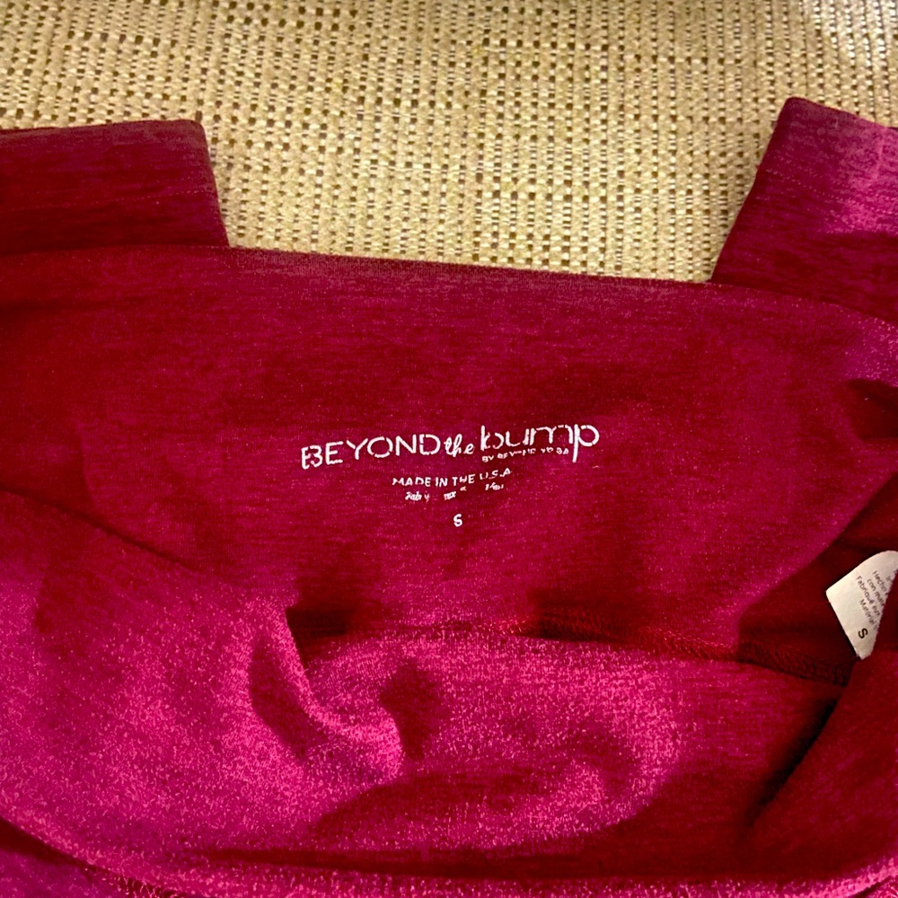 Beyond Yoga Spacedye Love The Bump Capri Maternity Legging